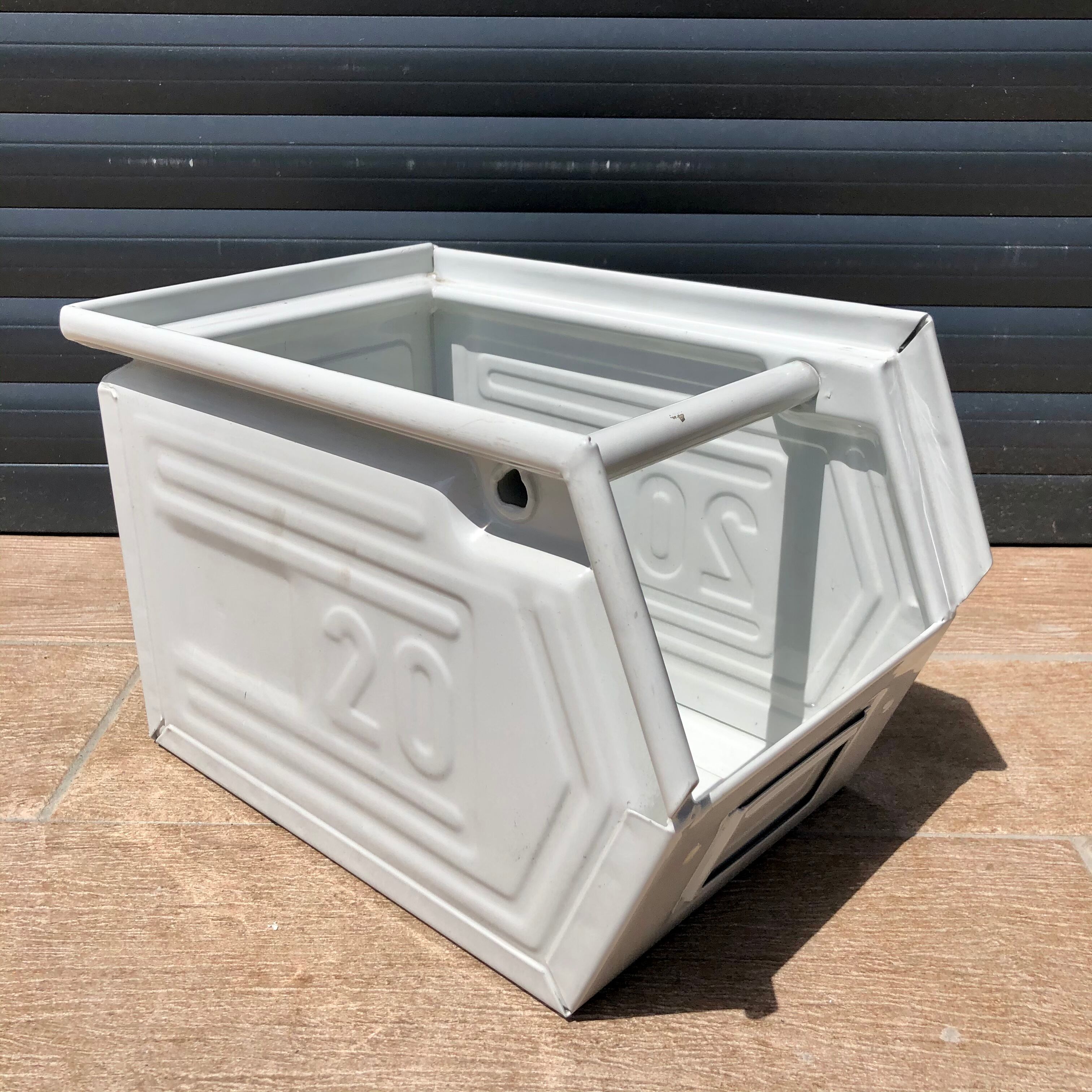 Industrial bill tray small model