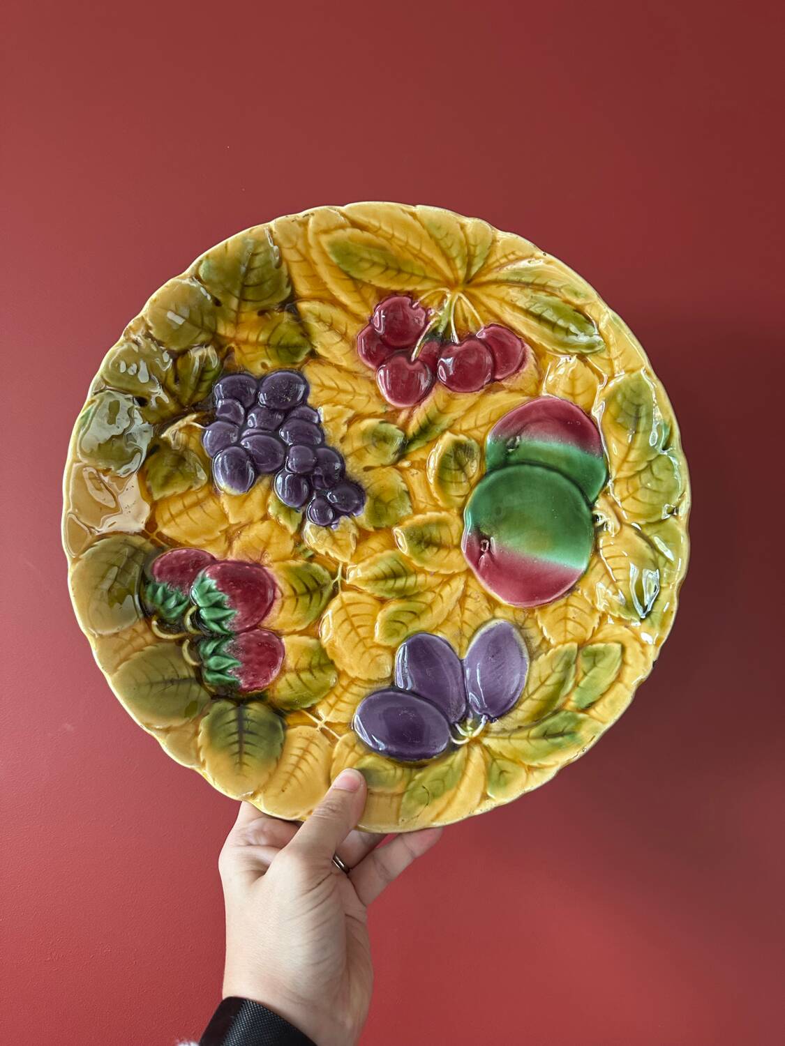 Sarreguemines barbotine plate