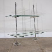 Étagère boutique vintage chrome
