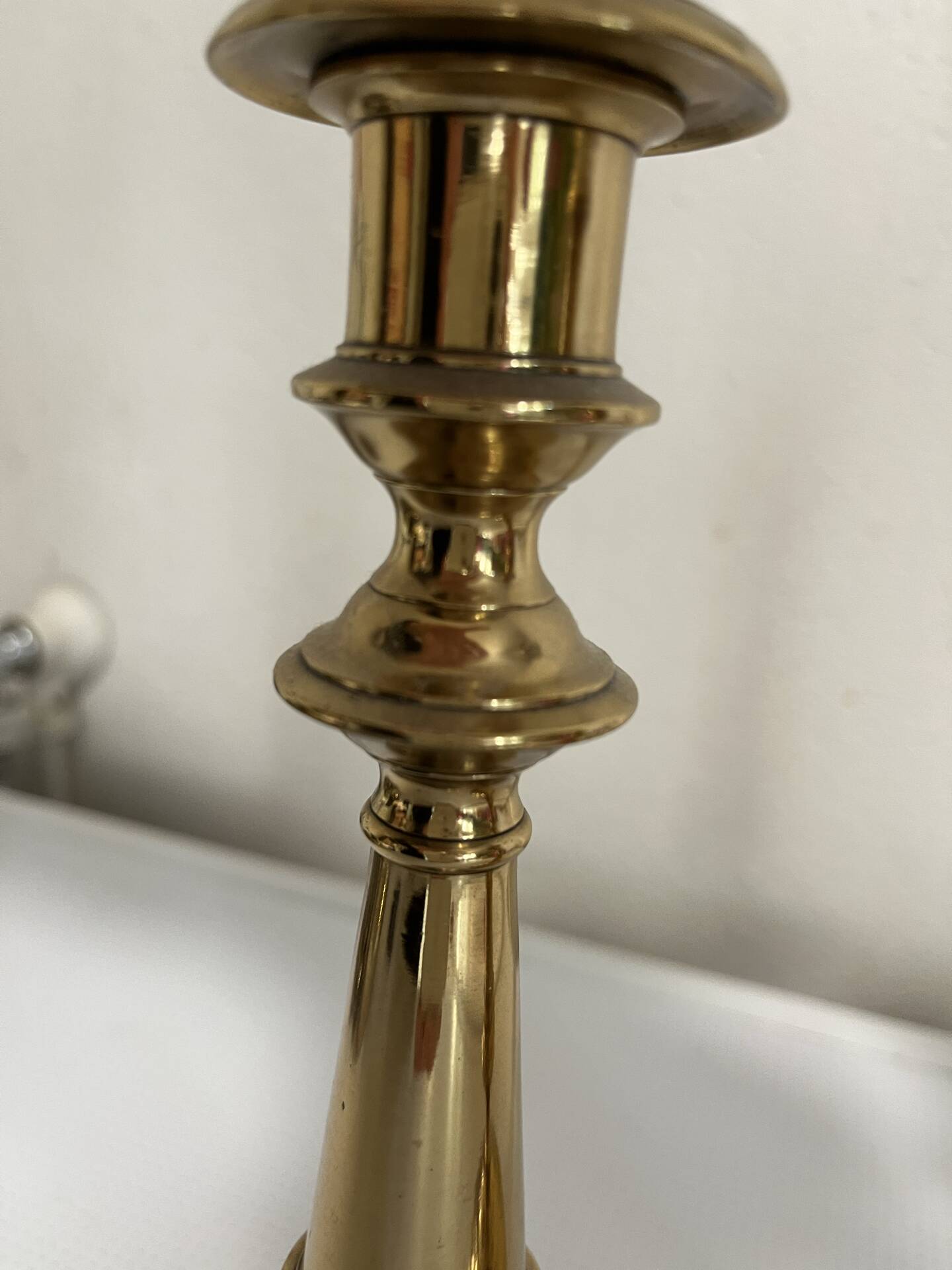 2 bronze candlesticks