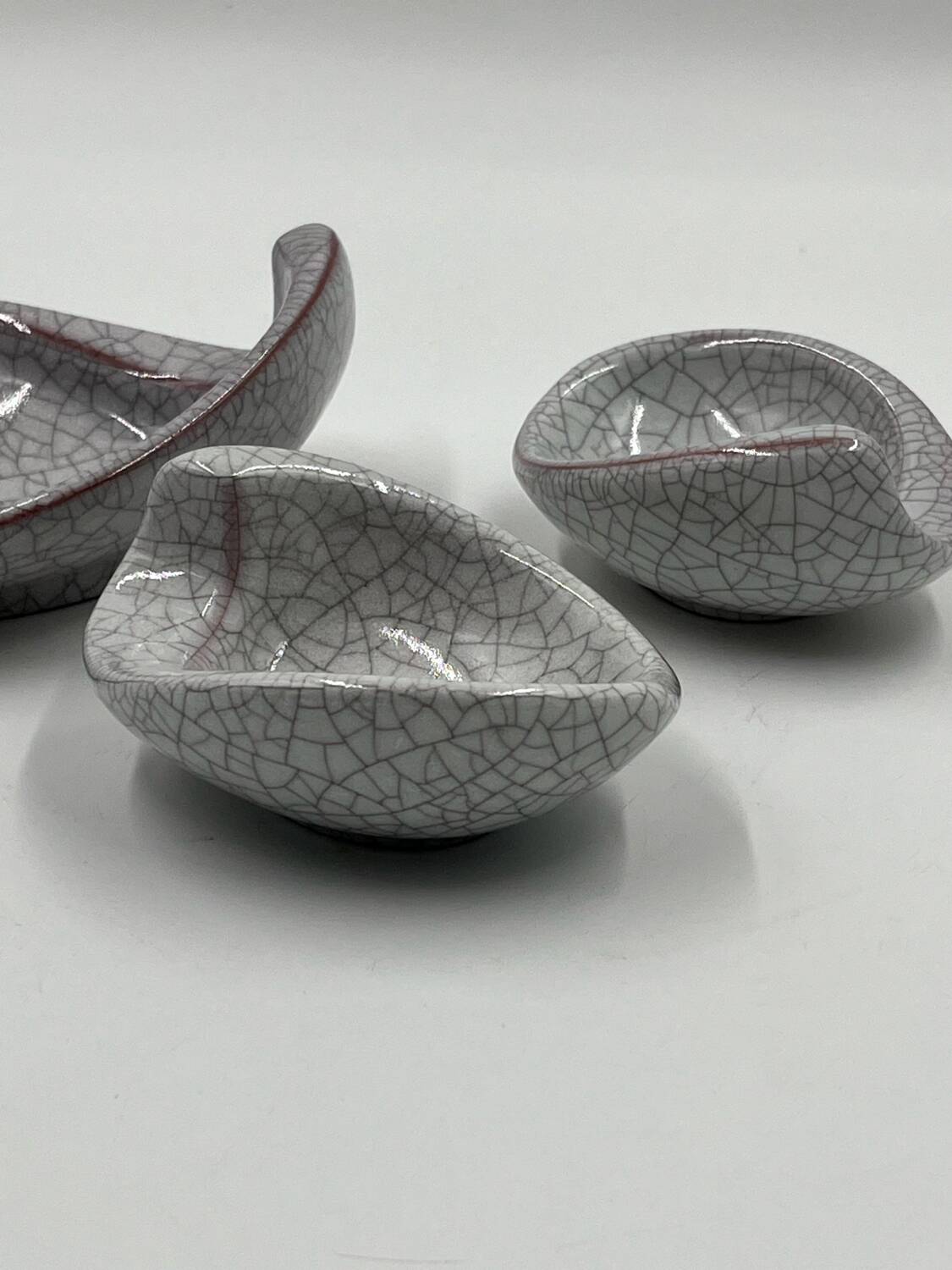Lot of Karlsruher Majolika shells 1956