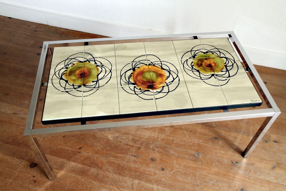 Sedim ceramic chromed vintage coffee table.
