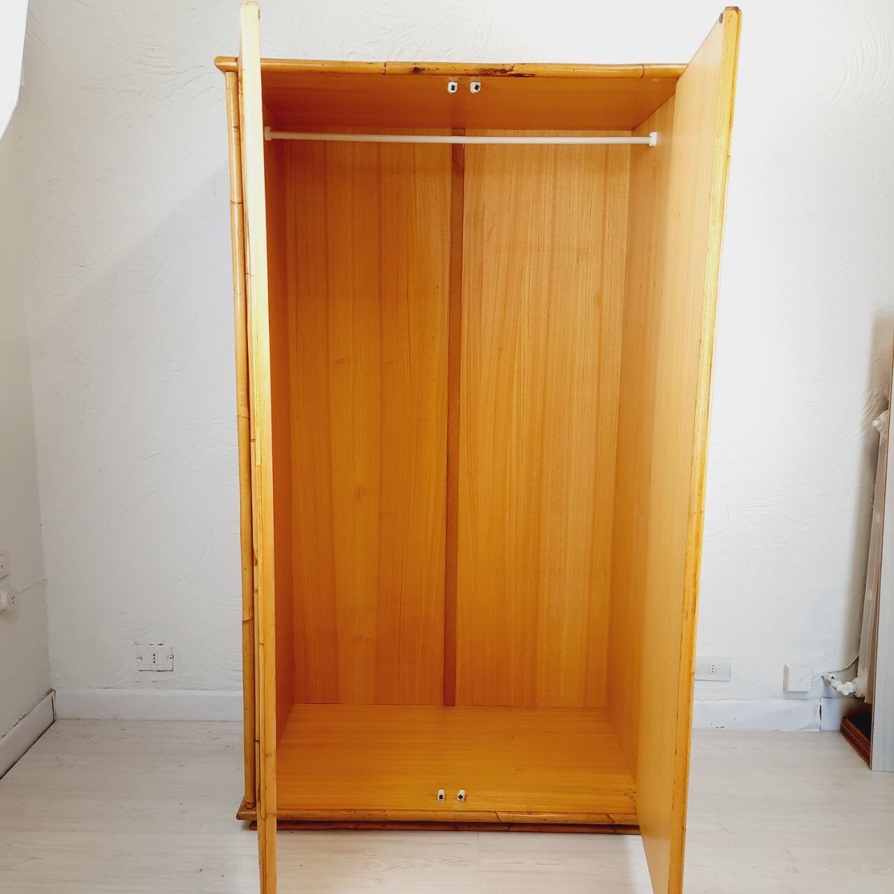 Vintage bamboo bedroom, Dal vera, wicker