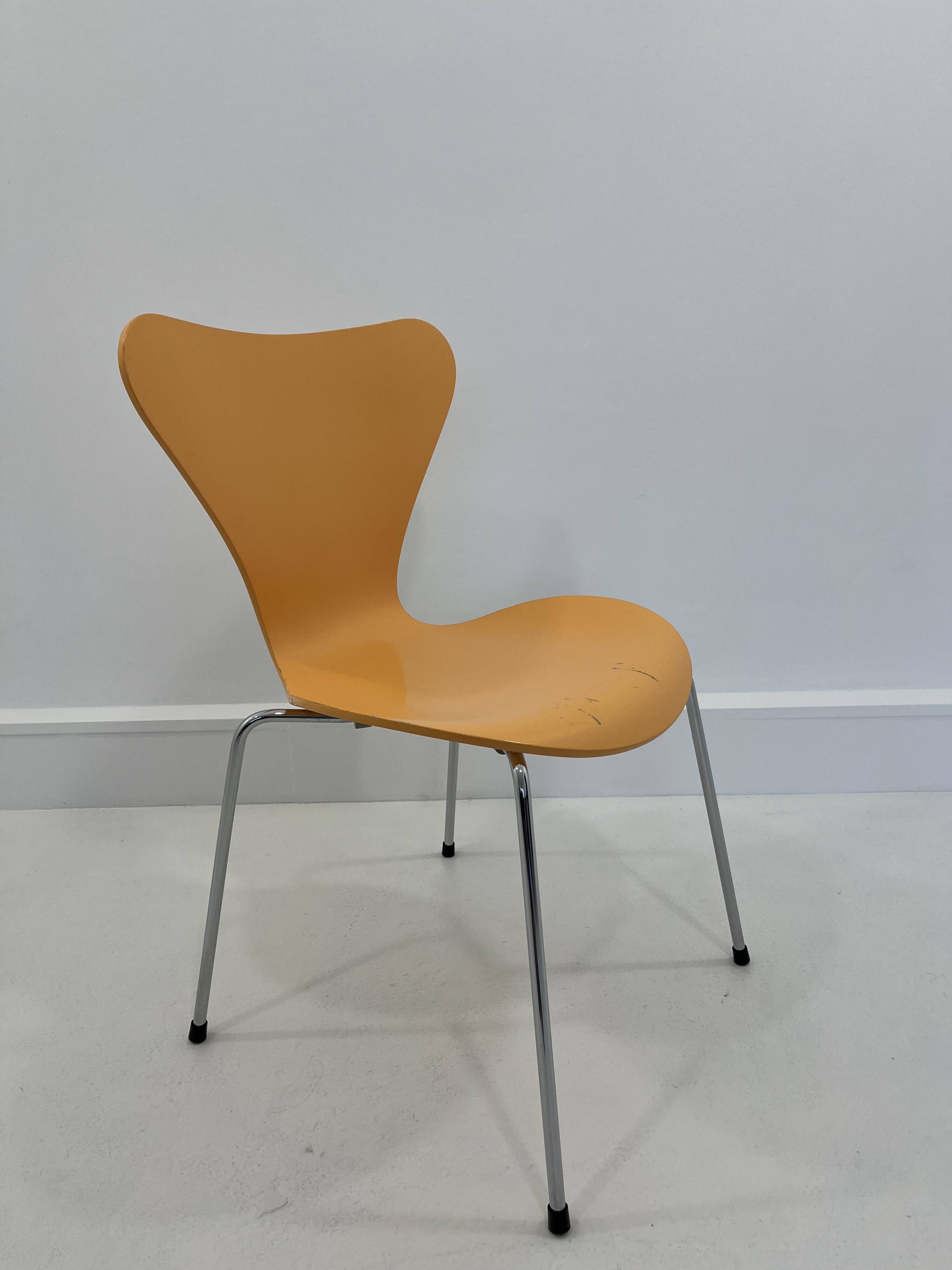 Model 3107 Chair by Arne Jacobsen, 1980s