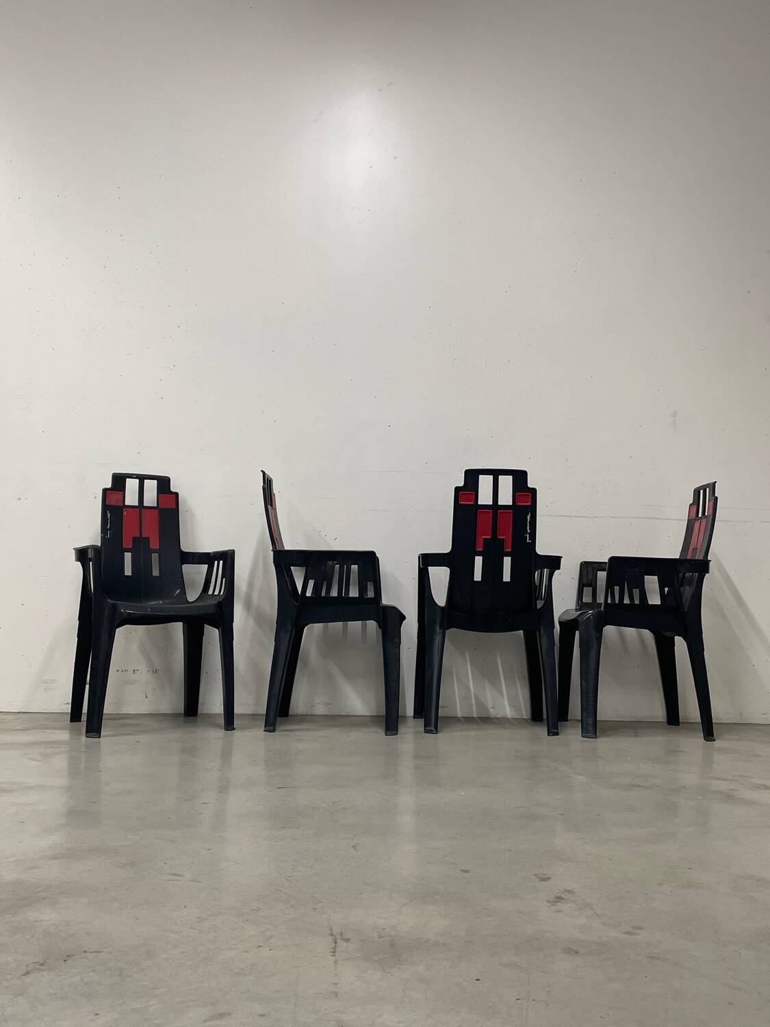 Set of 4 chairs by Pierre Paulin for STAMP France.