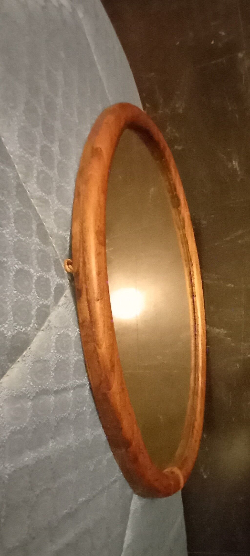 Oal mirror
