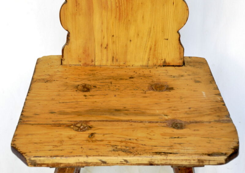 Alsatian chair