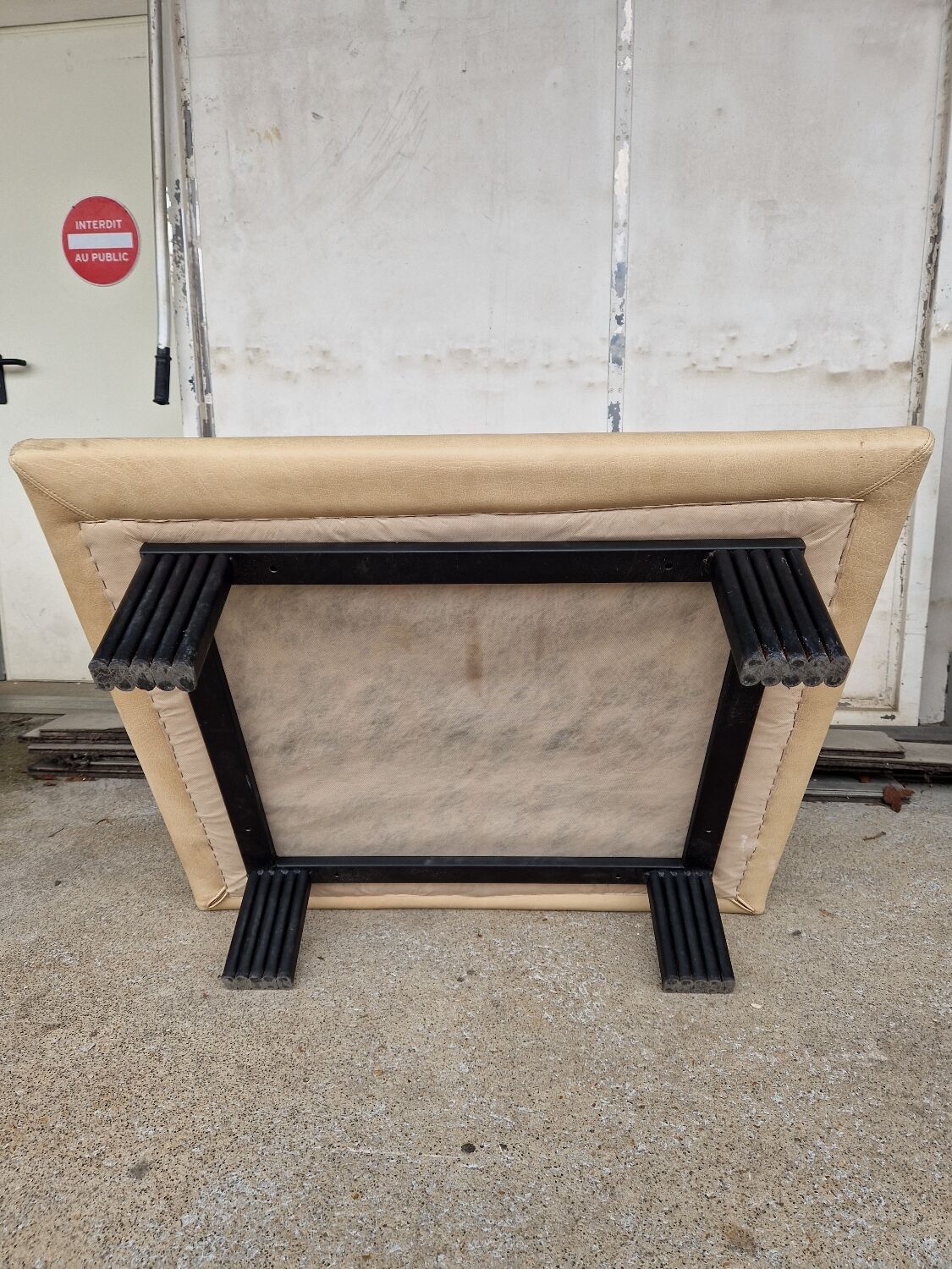 Salon vintage canapé et deux fauteuils