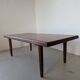 Grande table en teck massif, design Niels Bach, origine Danemark