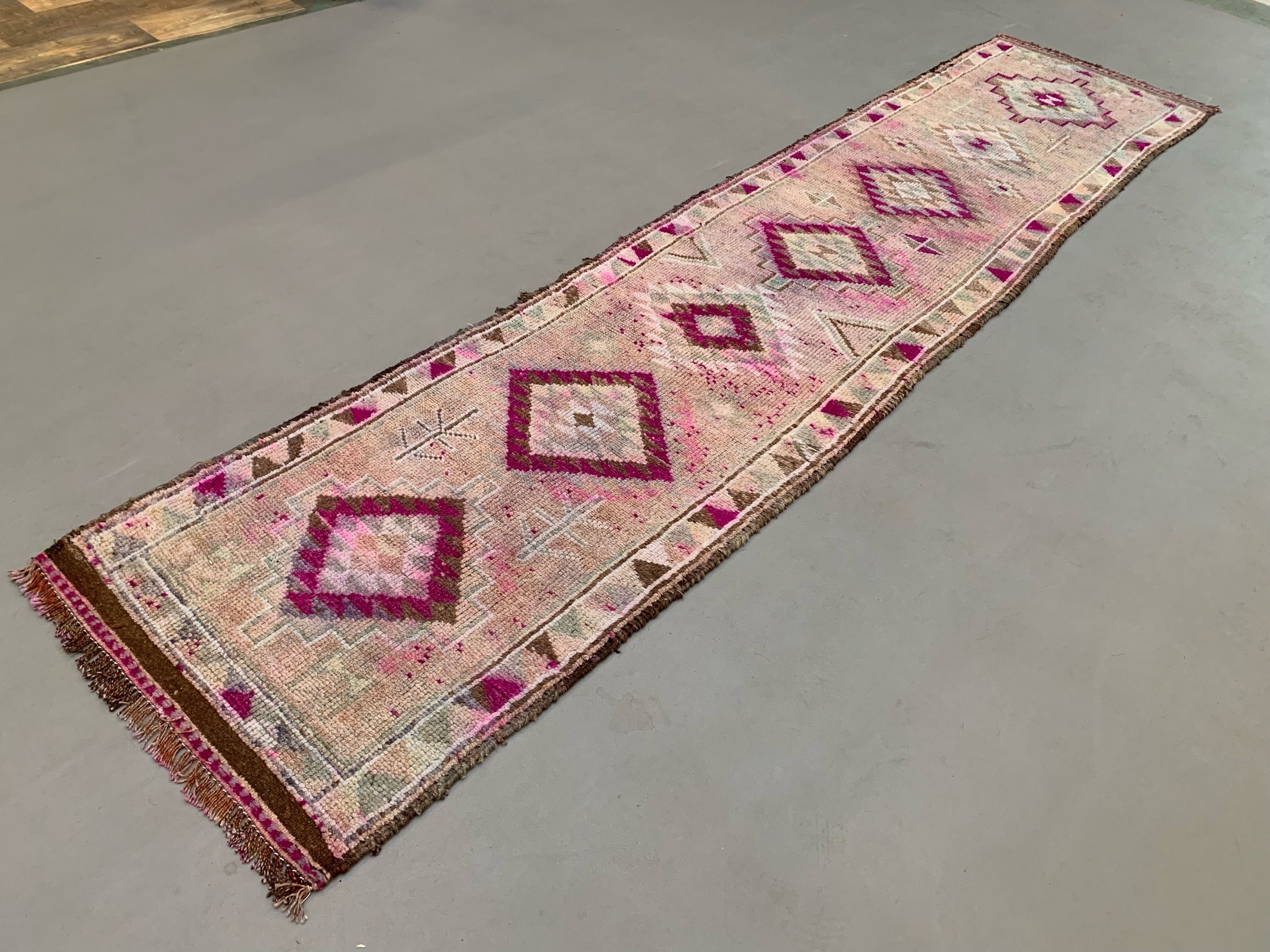 Vintage turkish runner 391x87cm