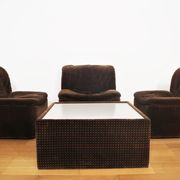 Armchairs Emmetre with Table by Guido Fareschini for Mariani, 1970s, Set of 4