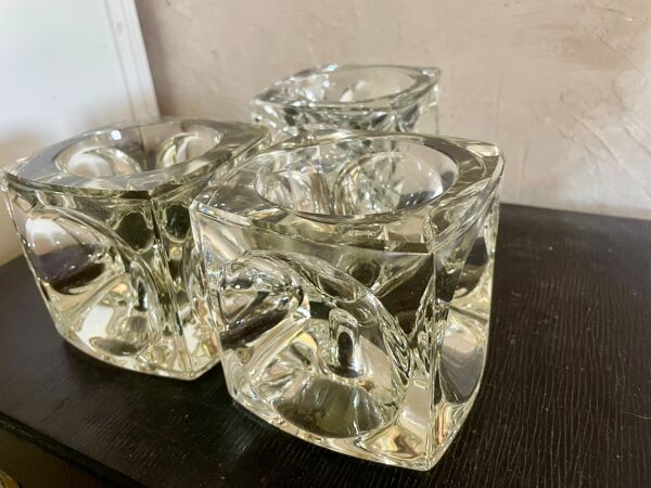 Bougeoirs ''Ice Cube'' en verre massif attribués à Peill & Putzler - All