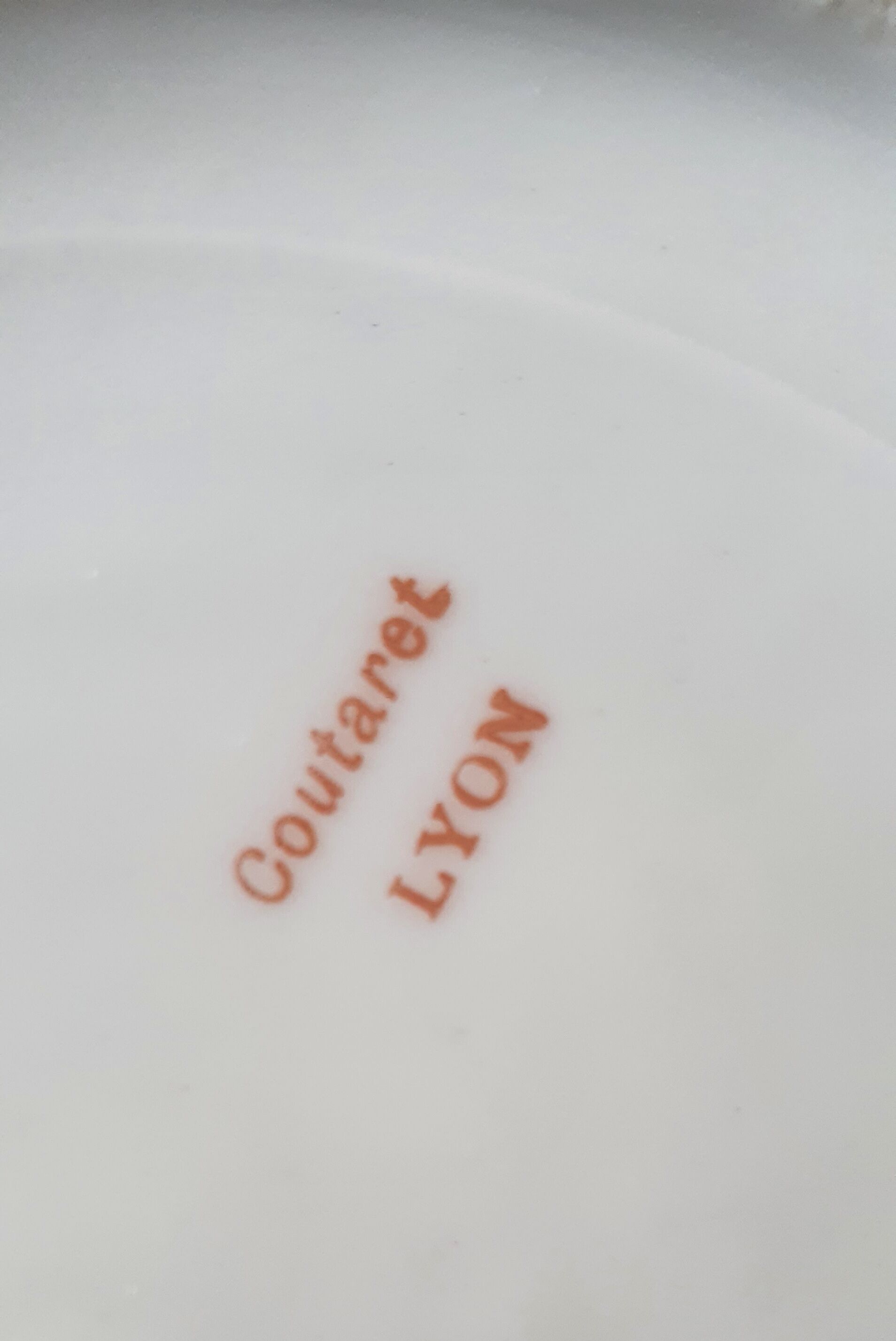 Porcelain dessert plates