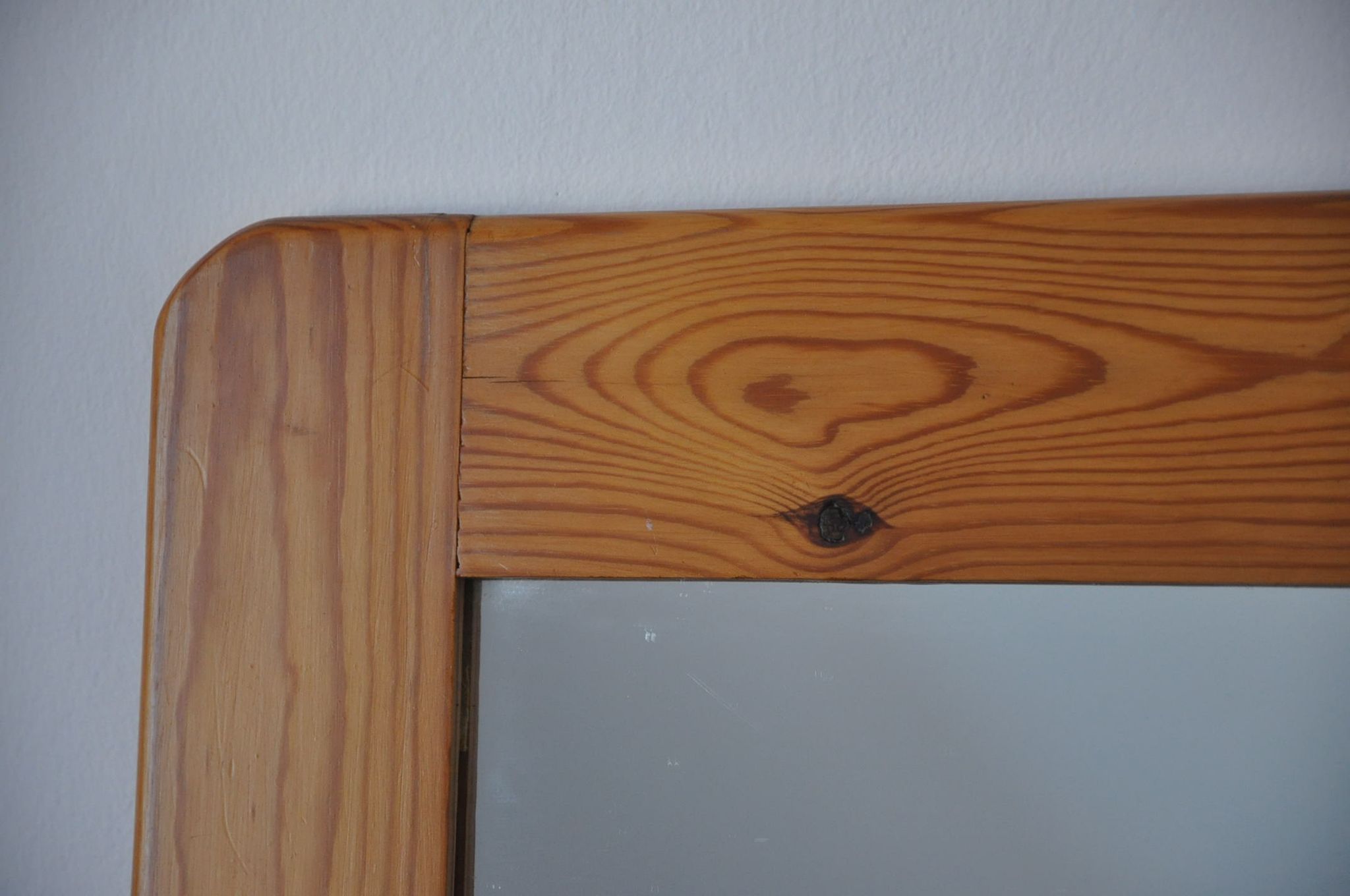 Miroir en bois années 70 pin