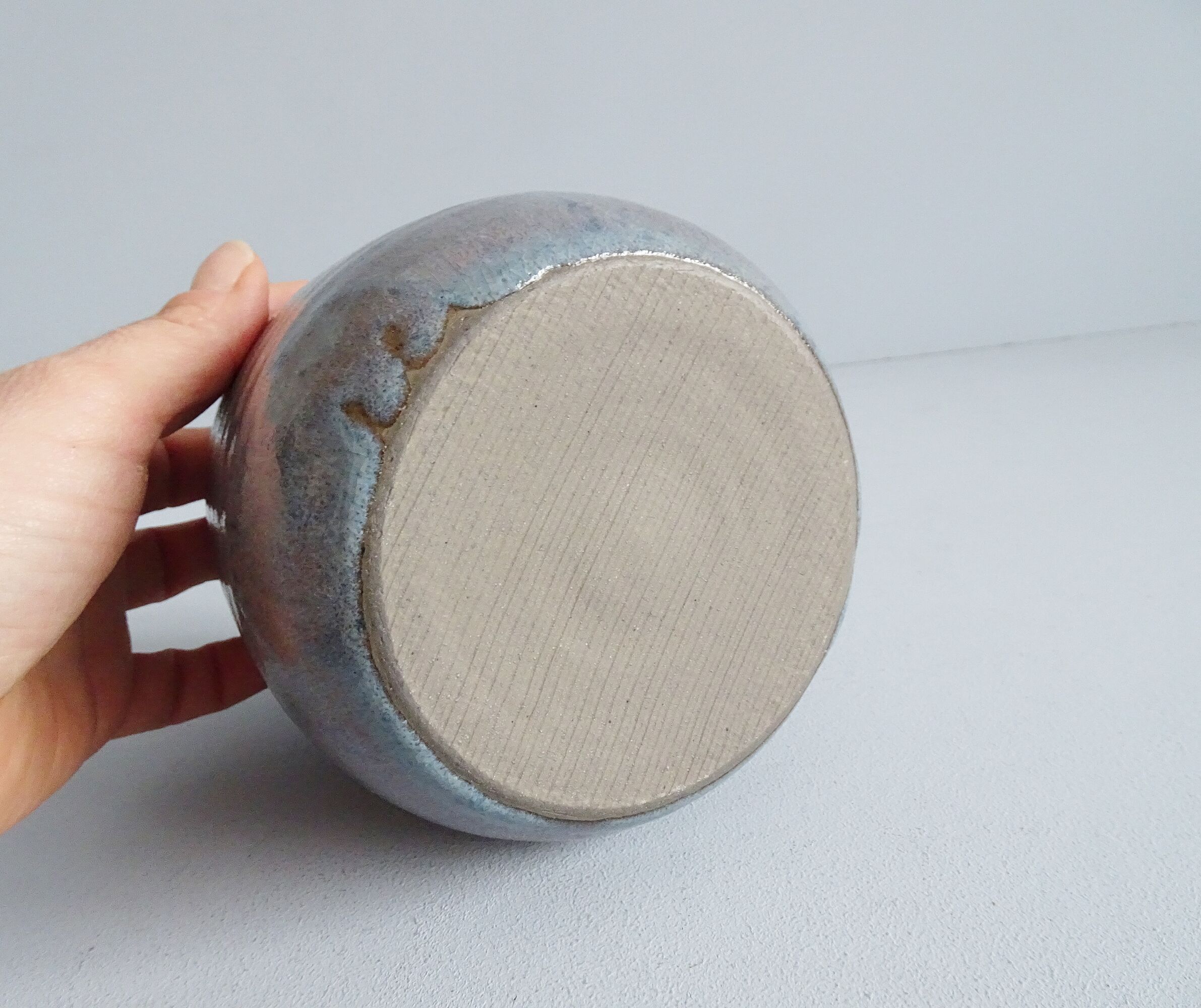 Vase in blau braun, Mid Century Keramik, bauchige Blumenvase
