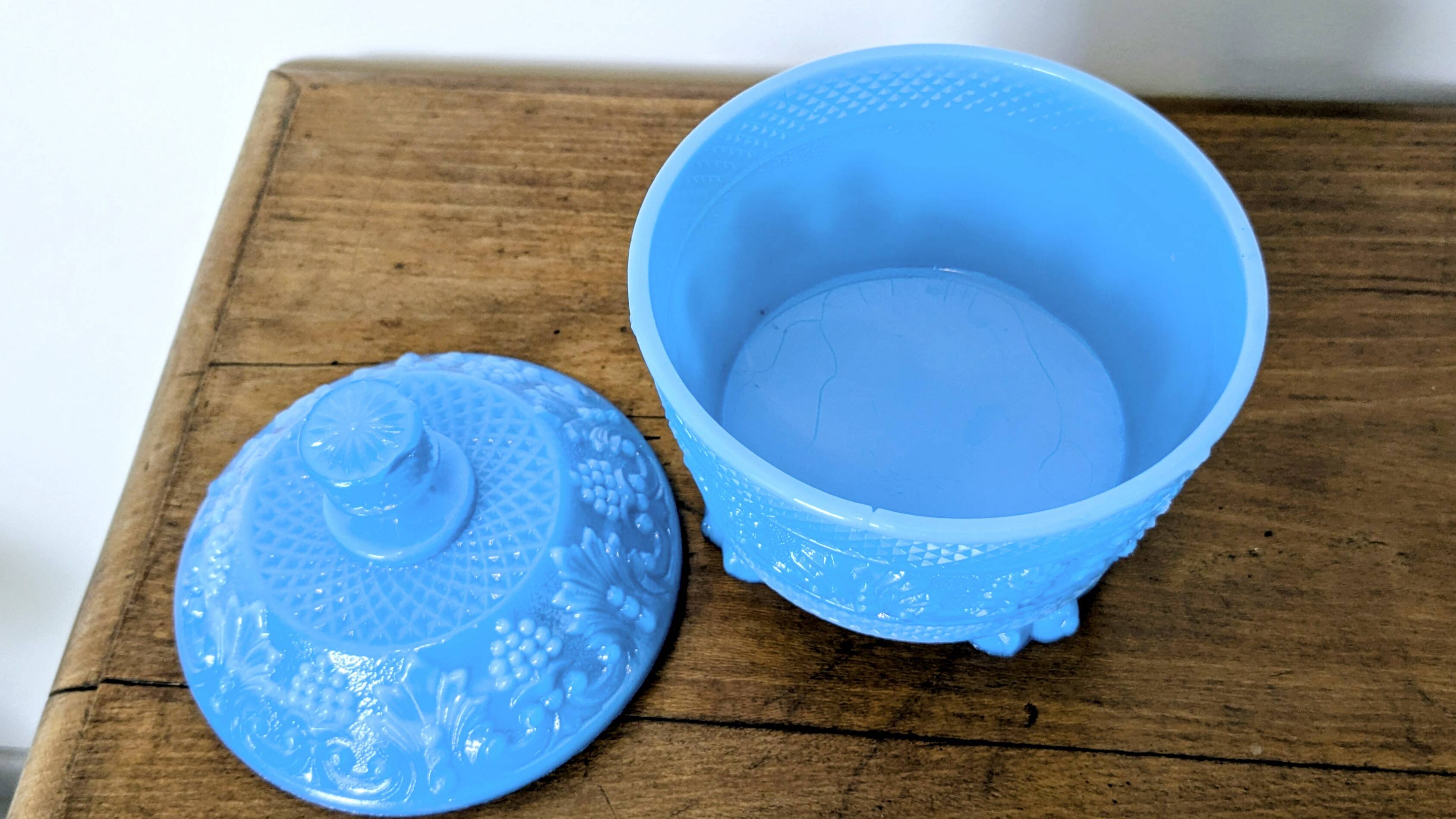 Blue moulded opaline bonbonnière, first half of the 20th century.