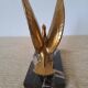 Pair of golden bird bookends on veined marble – Mid-Century vintage