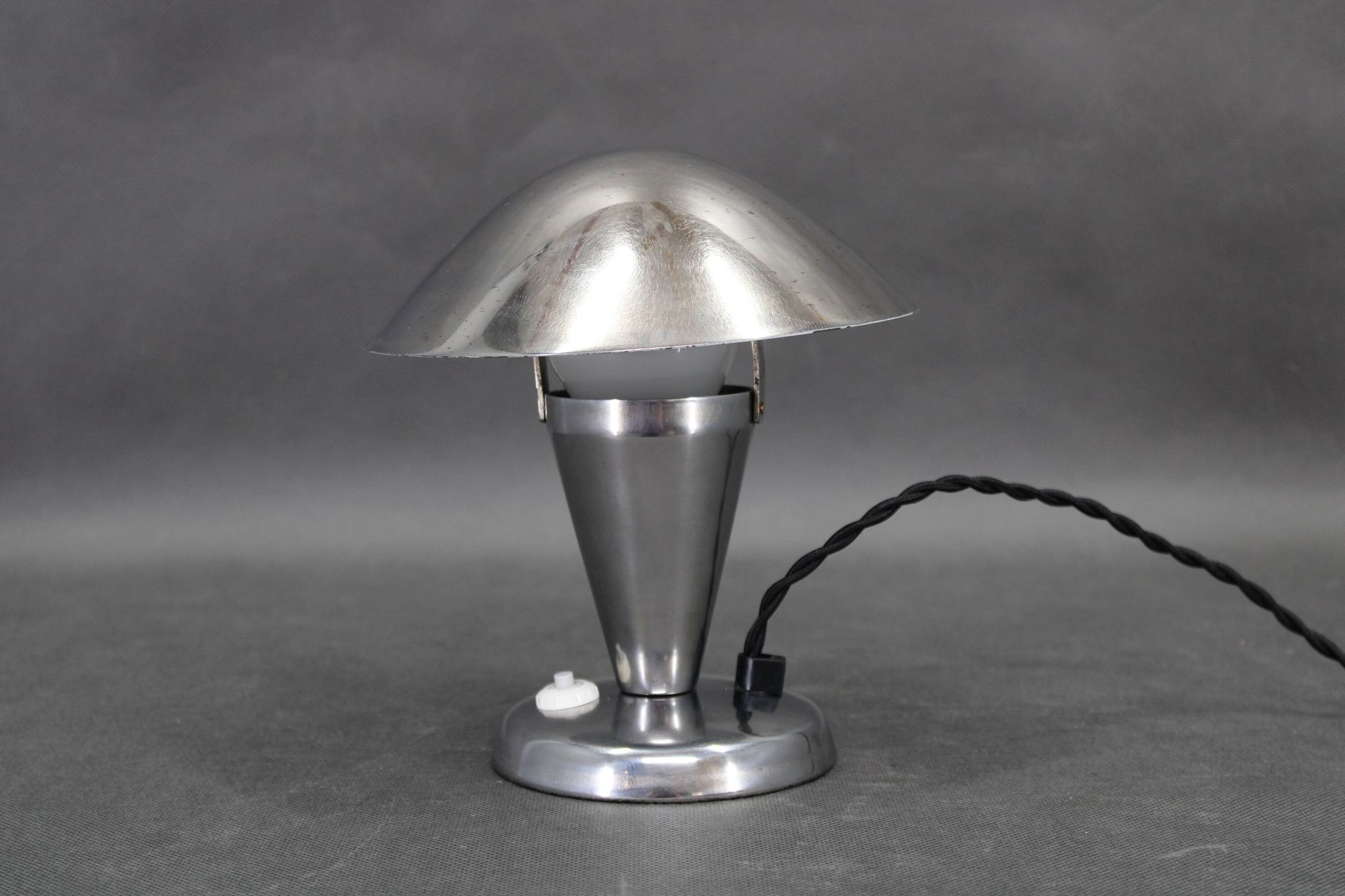 Bauhaus adjustable chrome mushroom table lamp, Czechoslovakia, 1930s