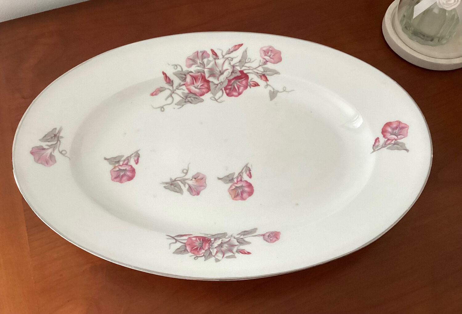 Old oval serving dish L.J. Cie Vierzon