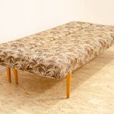 Lit de repos pliant du milieu du siècle par Miroslav Navrátil, années 1960, Tchécoslovaquie