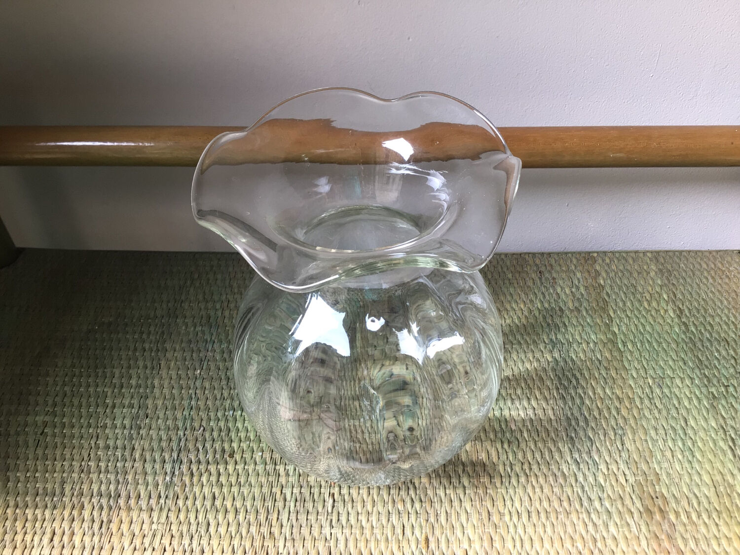 Corolla neck ball vase