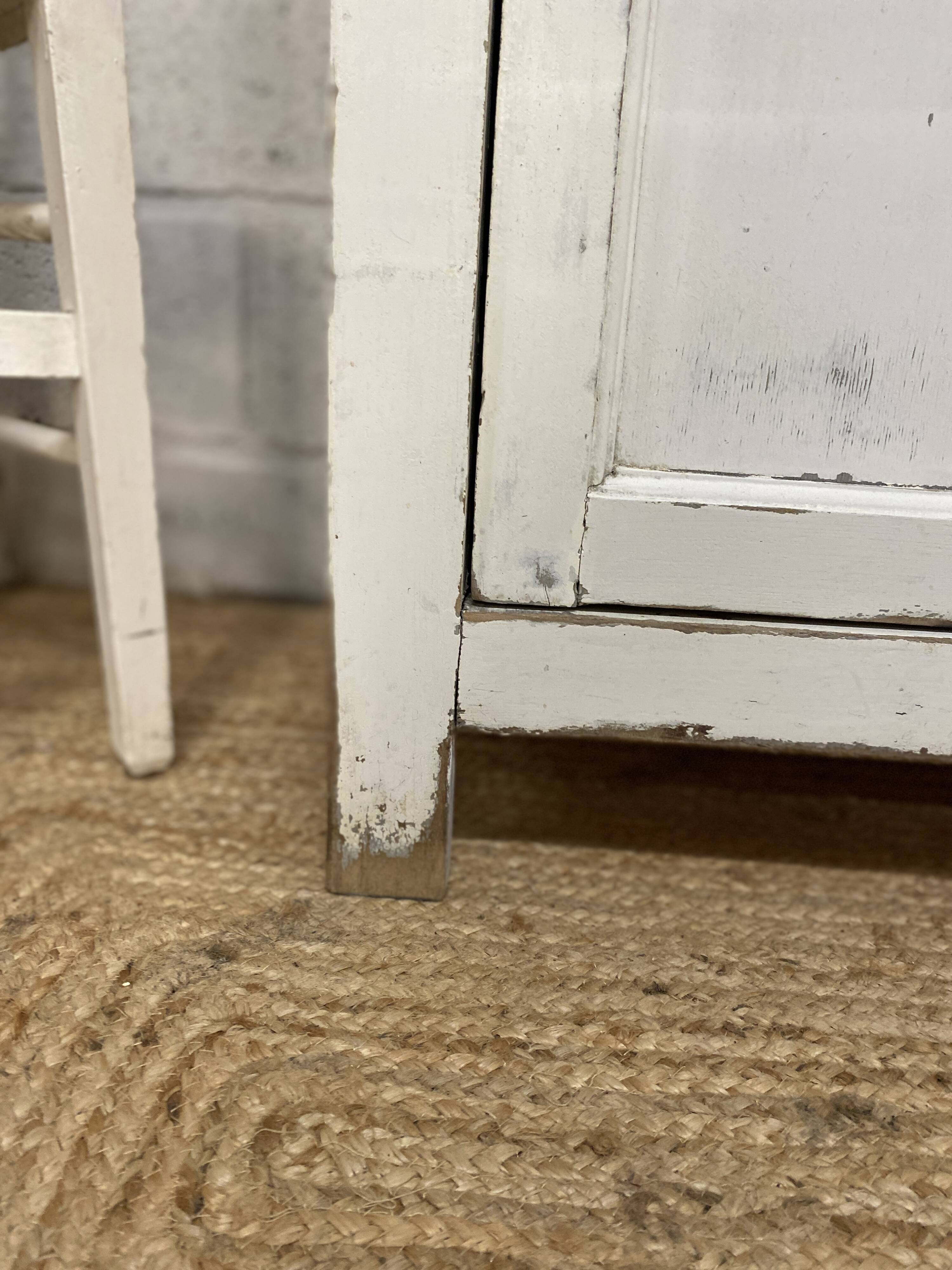 Parisian wardrobe with 1 door