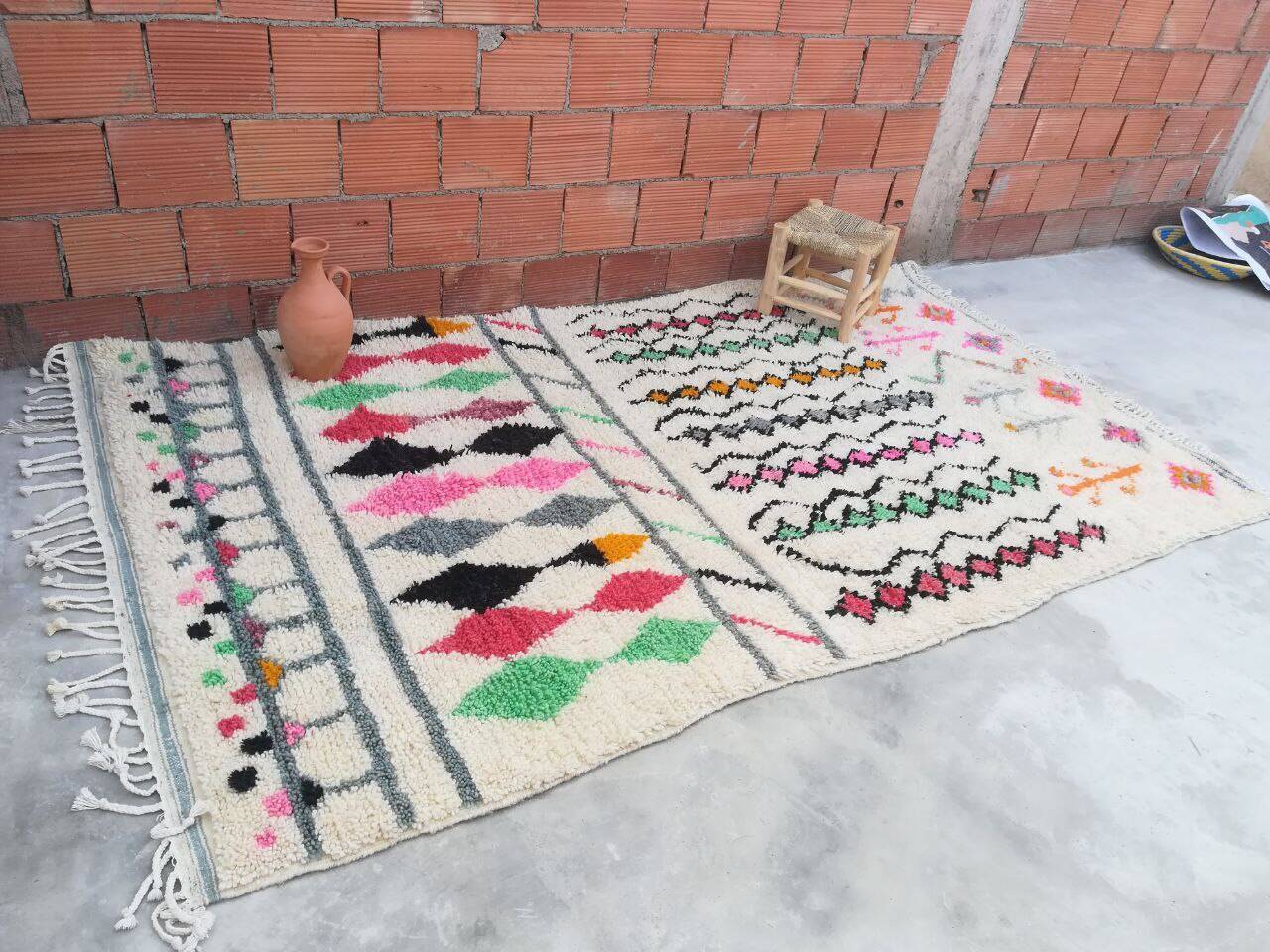 Handmade Moroccan Berber rug 278 X 156 CM