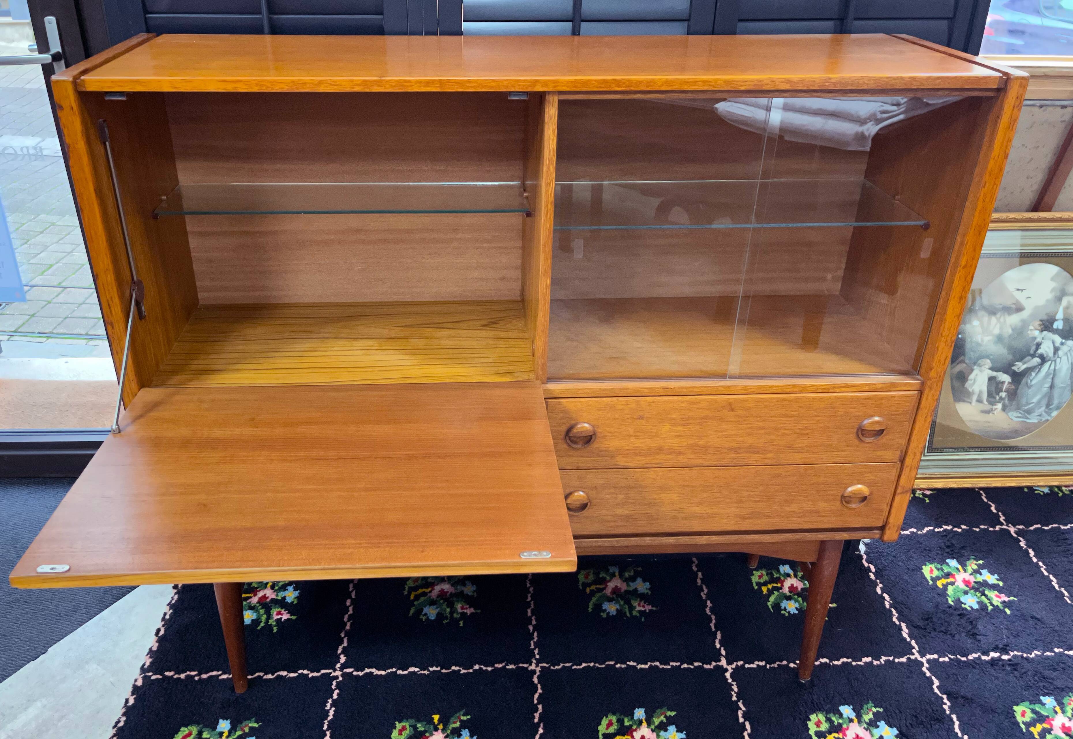 Small Sideboard furniture enfilade vintage office 50/60 Danish style design