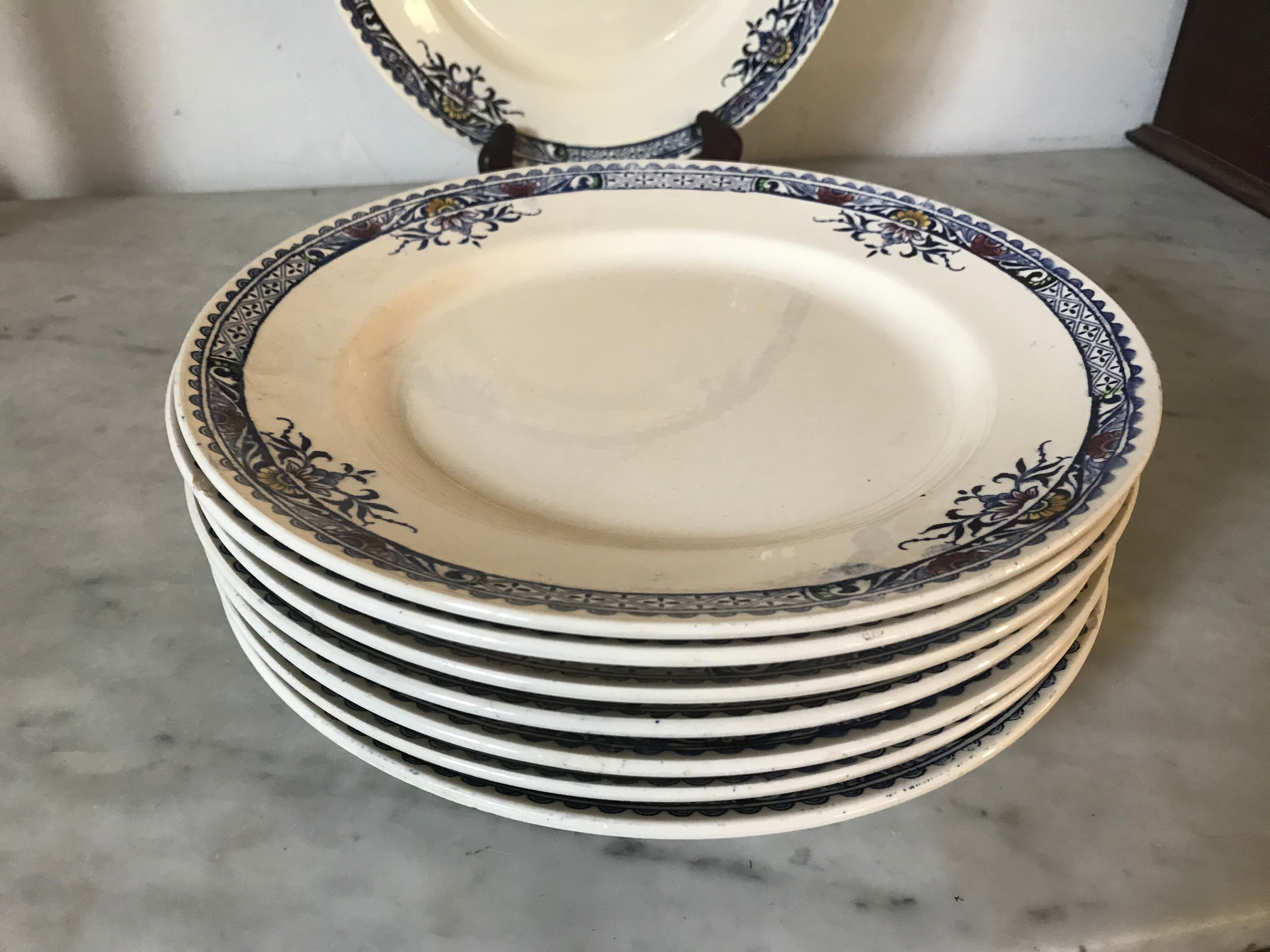 Lot de 8 assiettes Longchamp Lily, terre de fer