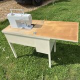 Singer sewing machine