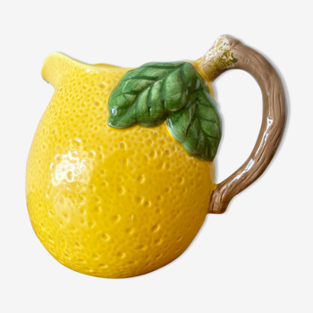 Water pitcher slurry lemon