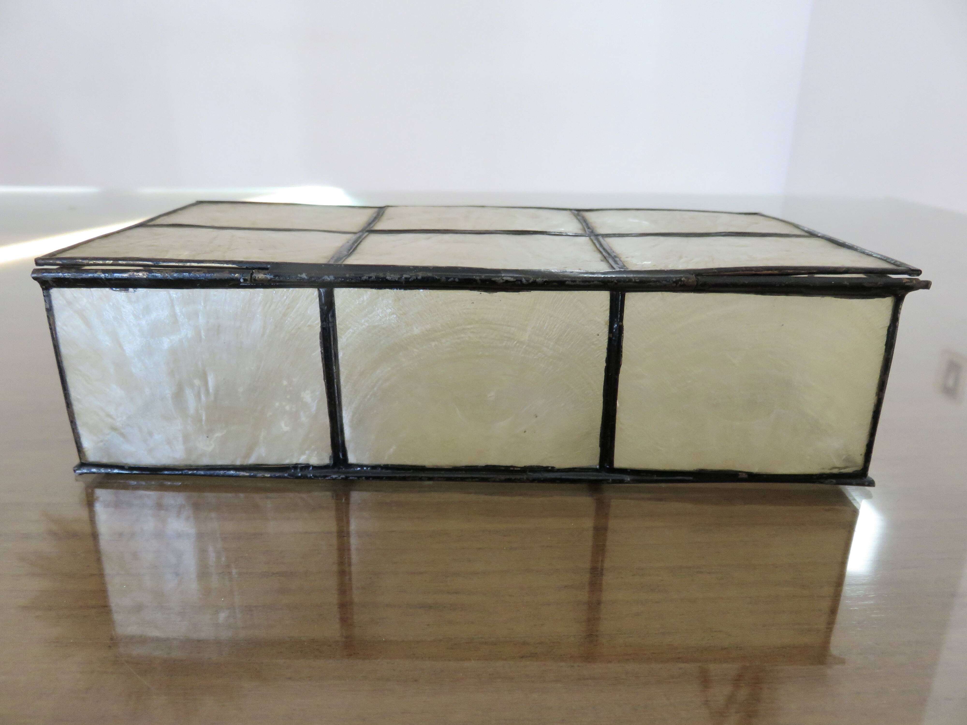 Mother-of-pearl box from the 70s and 80s