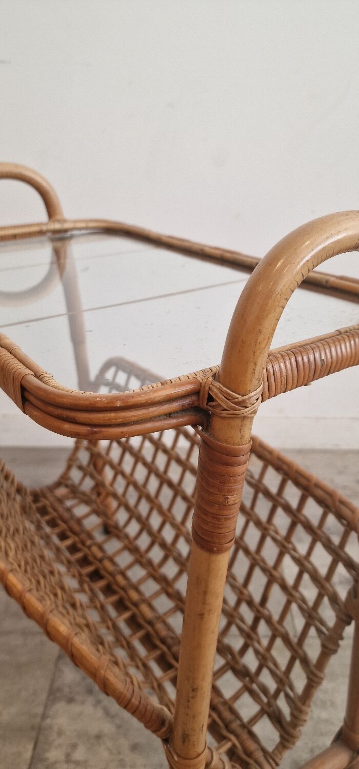 Porte-revues en rotin, bambou, France 1975