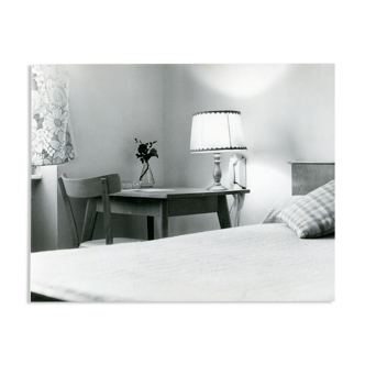 Photograph of a hotel room