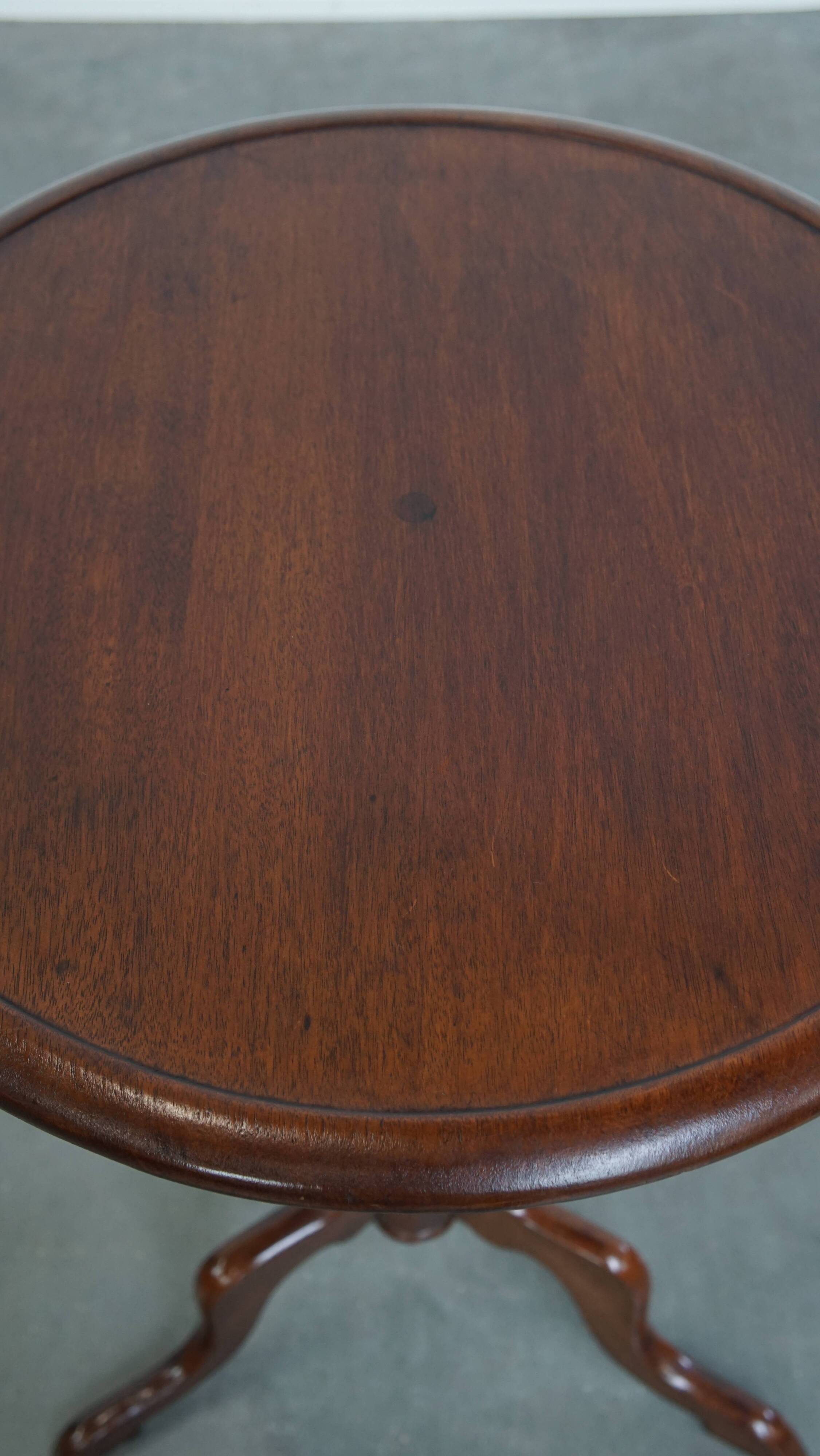 English Side / Wine Table from the Late 19th Century with Single Piece Top