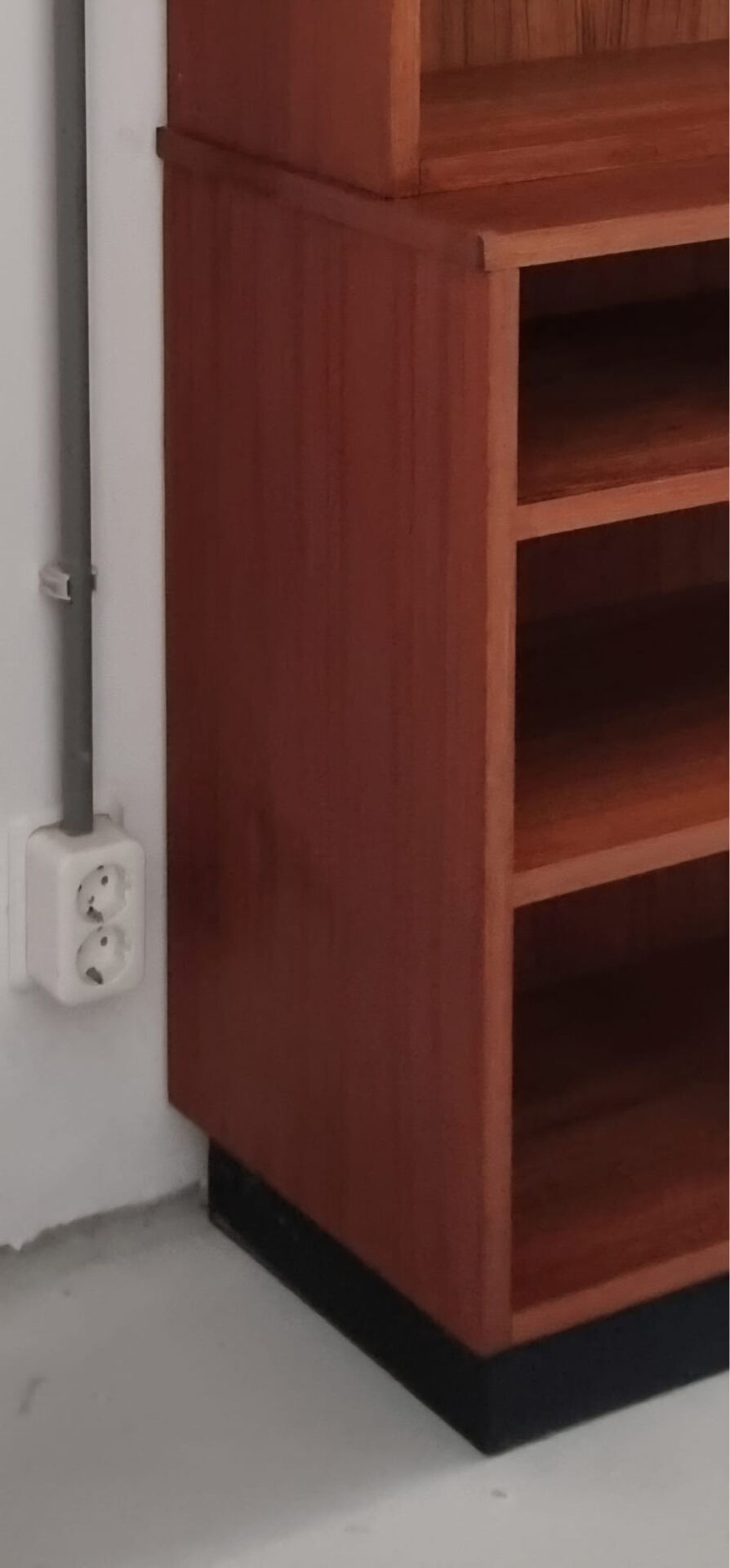 Mid-century library