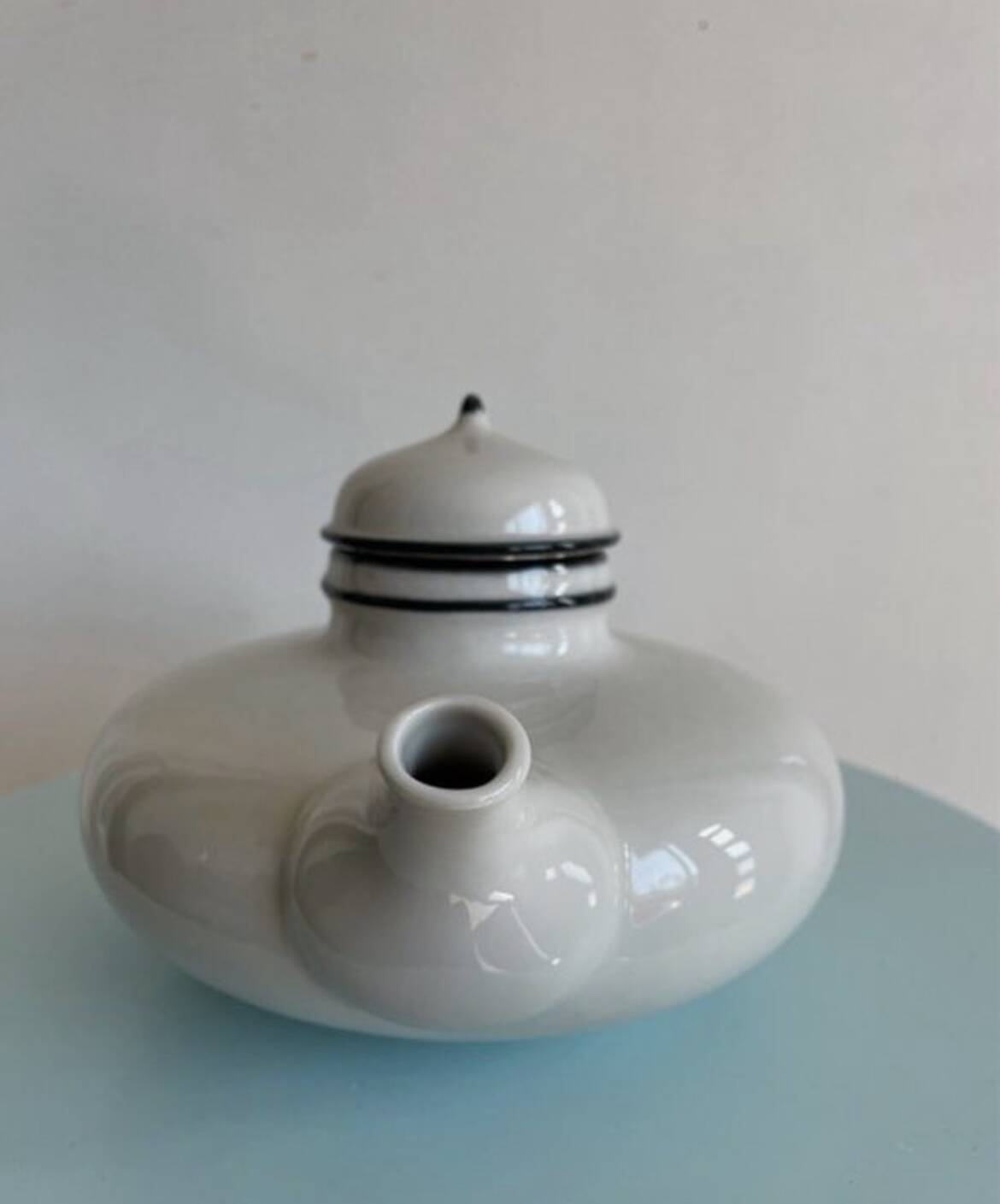 Scandinavian teapot Inger Persson Rorstrand 1968