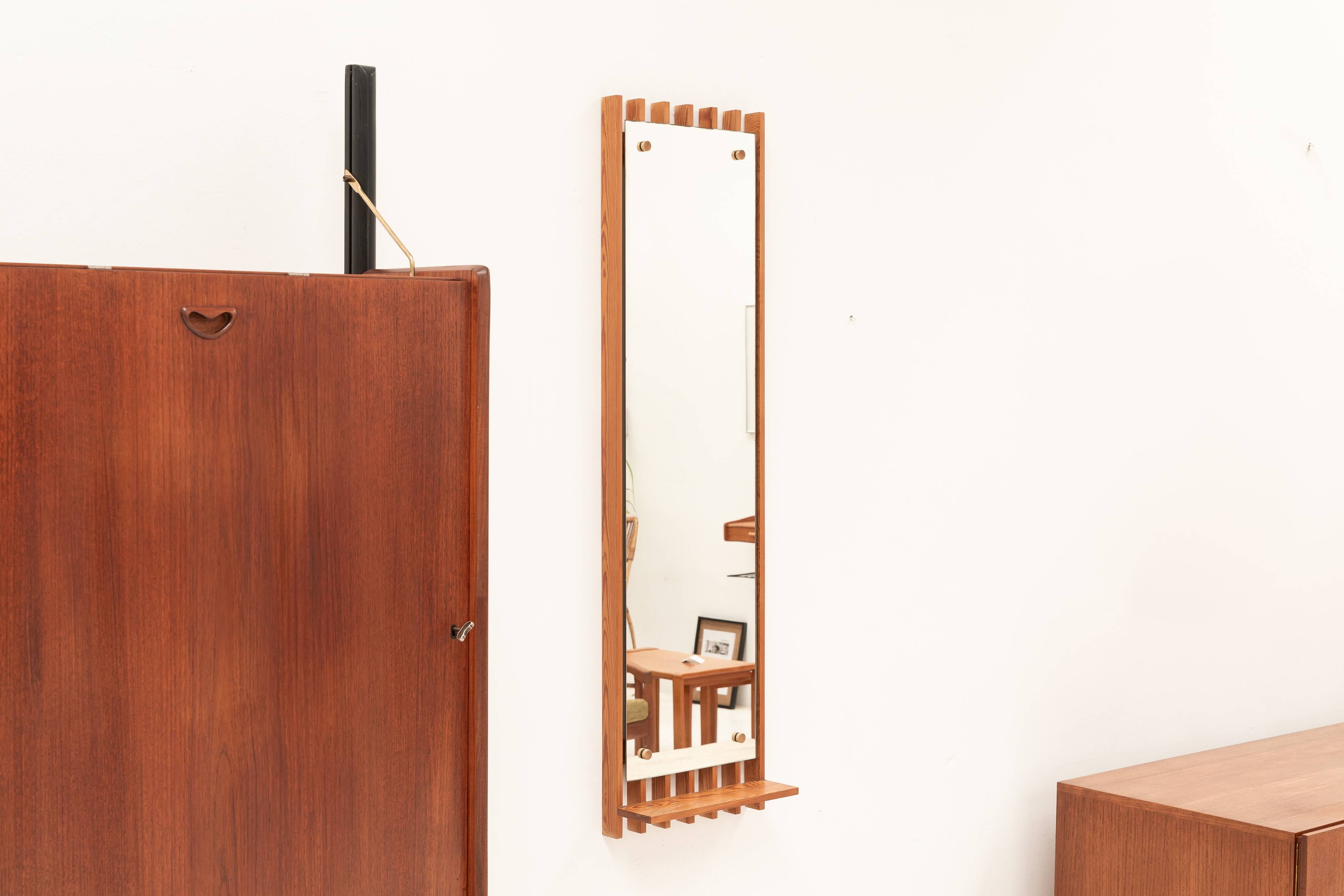 Miroir en pin de Fröseke AB Nybrofabriken, Suède, années 1960