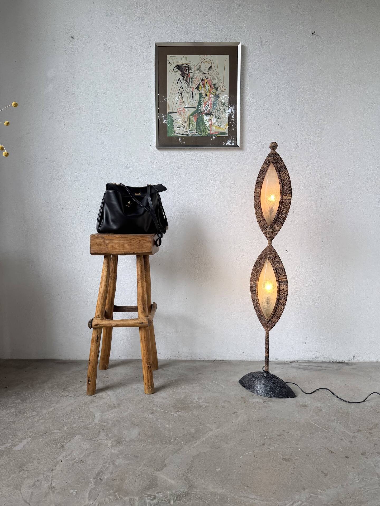 Lampadaire bronze et corde 1970