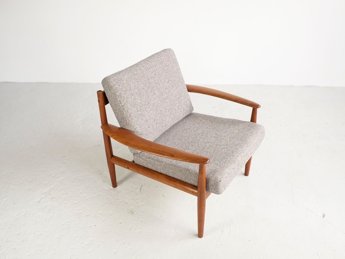 Armcahir by Grete Jalk for France and Søn 1960