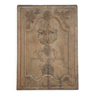 Panel, bas relief in natural wood, 18th century period