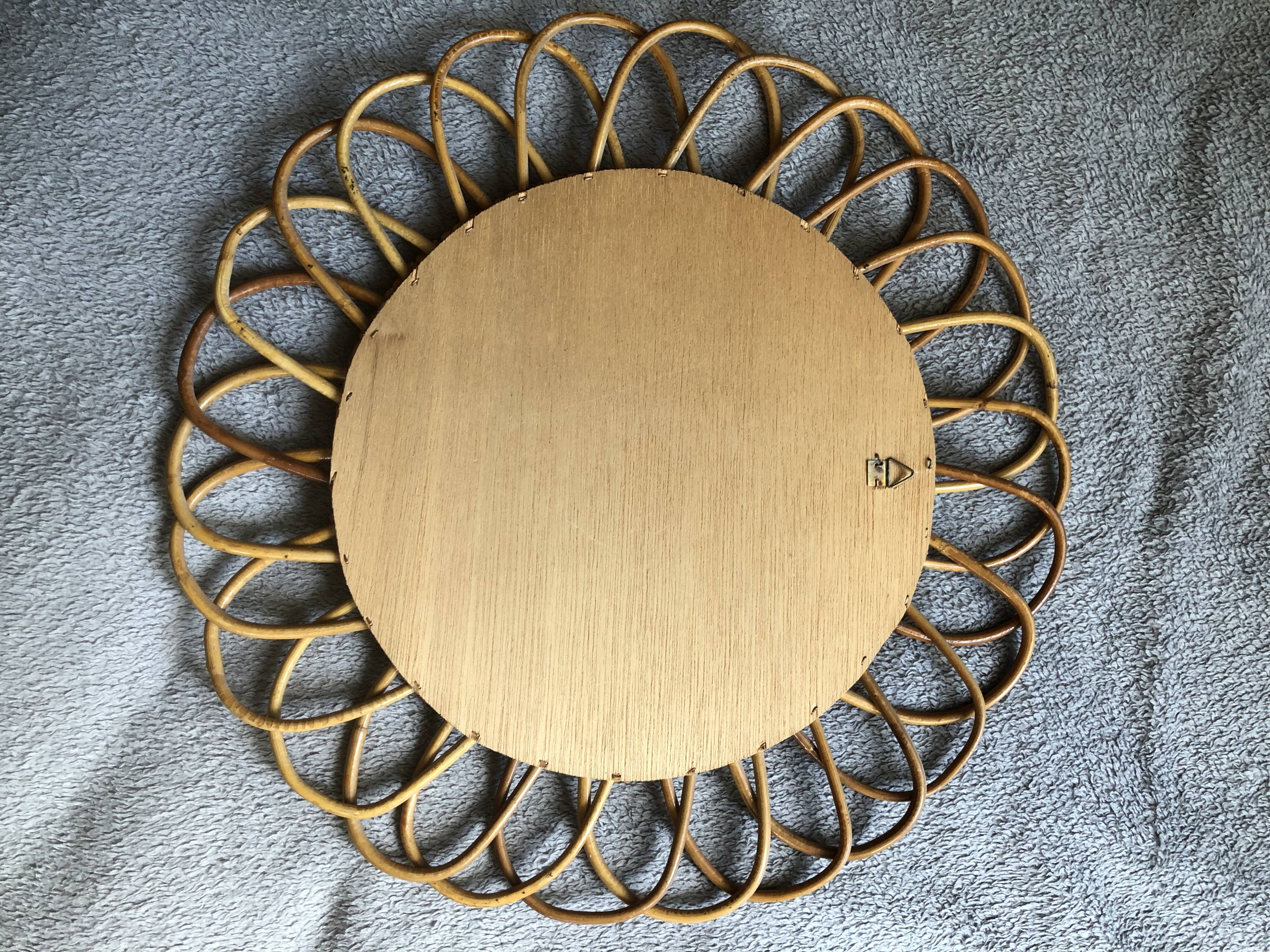 Rattan mirror 42cm