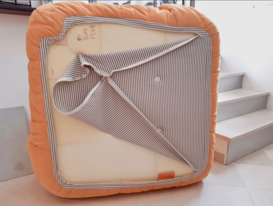 Chauffeuse d'angle Togo Ligne Roset