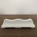 Vintage knife holders of 12, in white wave-shaped porcelain