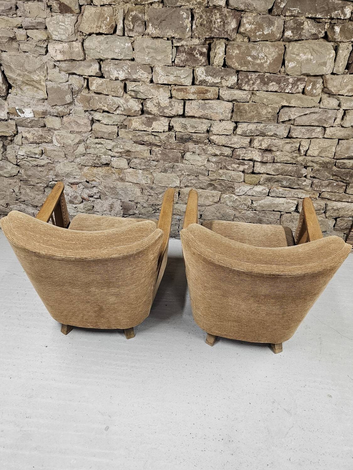 Paire de fauteuils brutalistes, années 1950