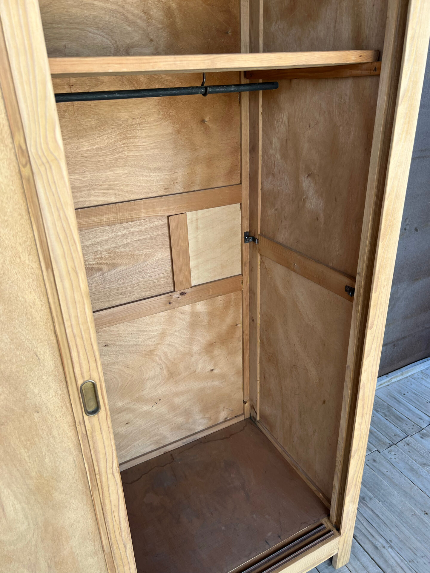 Raw wood wardrobe