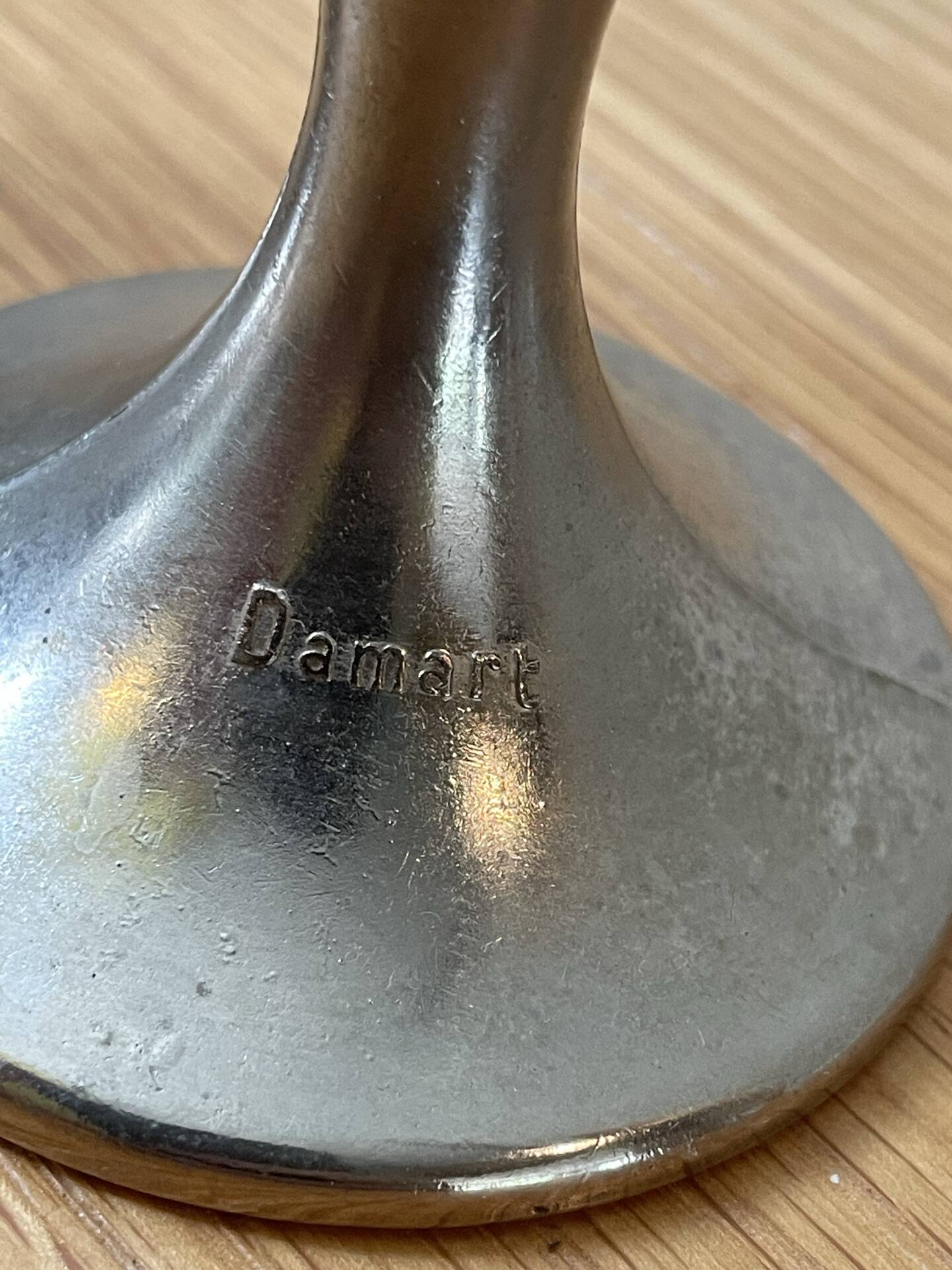 Set of 2 Damart single flower vases