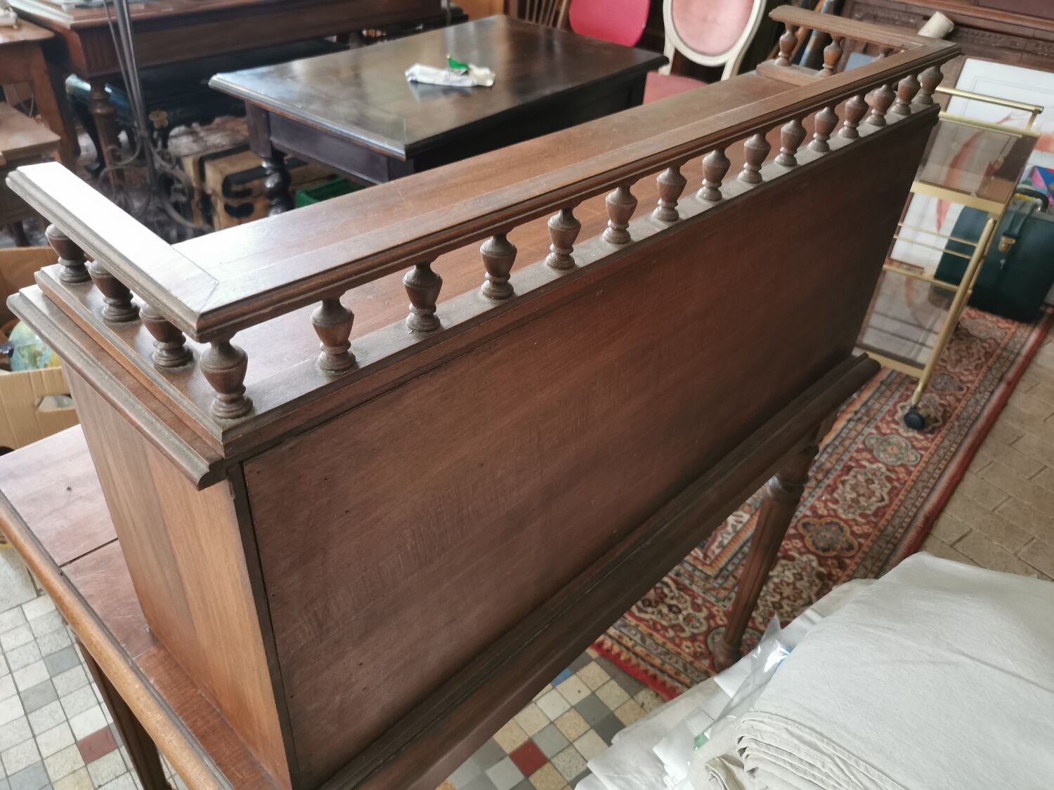 Bureau "bonheur du jour"