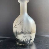 Carafe- Décor d'un paysage lacustre et d'une grue prenant son envol