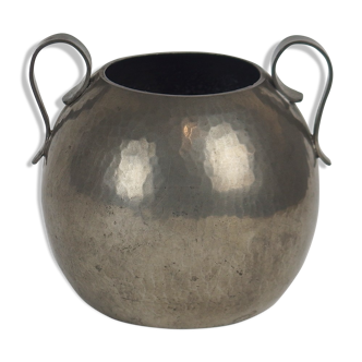 Vase art déco en étain  par Jean Després